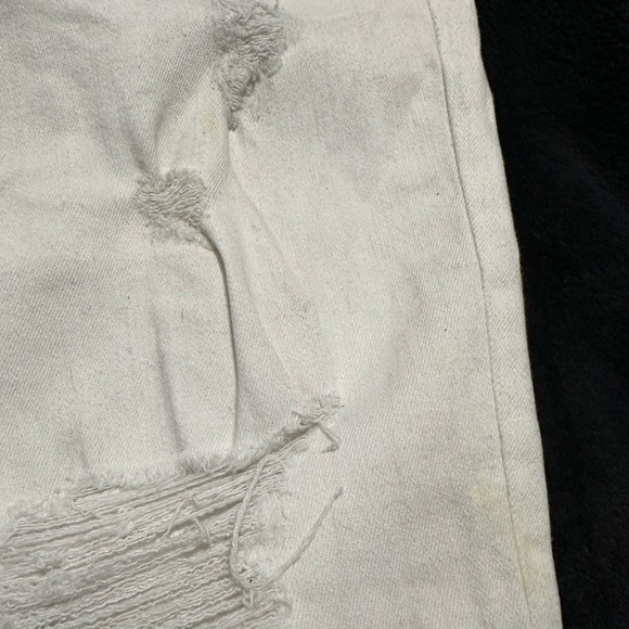 Old Navy Distressed Jean - Picture 3 of 5